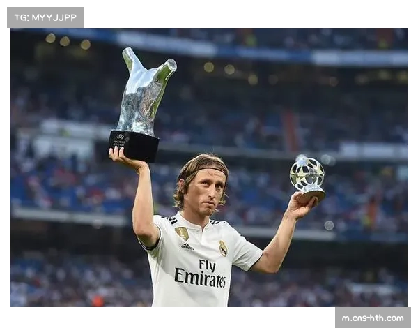 莫德里奇要求维尼修斯回防 体现皇马攻守平衡战术纪律